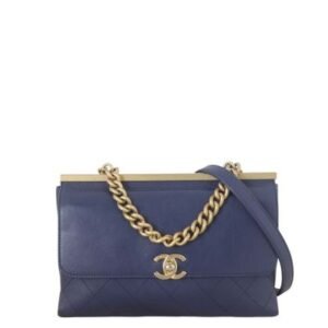Skip to the end of the images gallery Skip to the beginning of the images gallery Chanel Coco Luxe Flap Bag Small